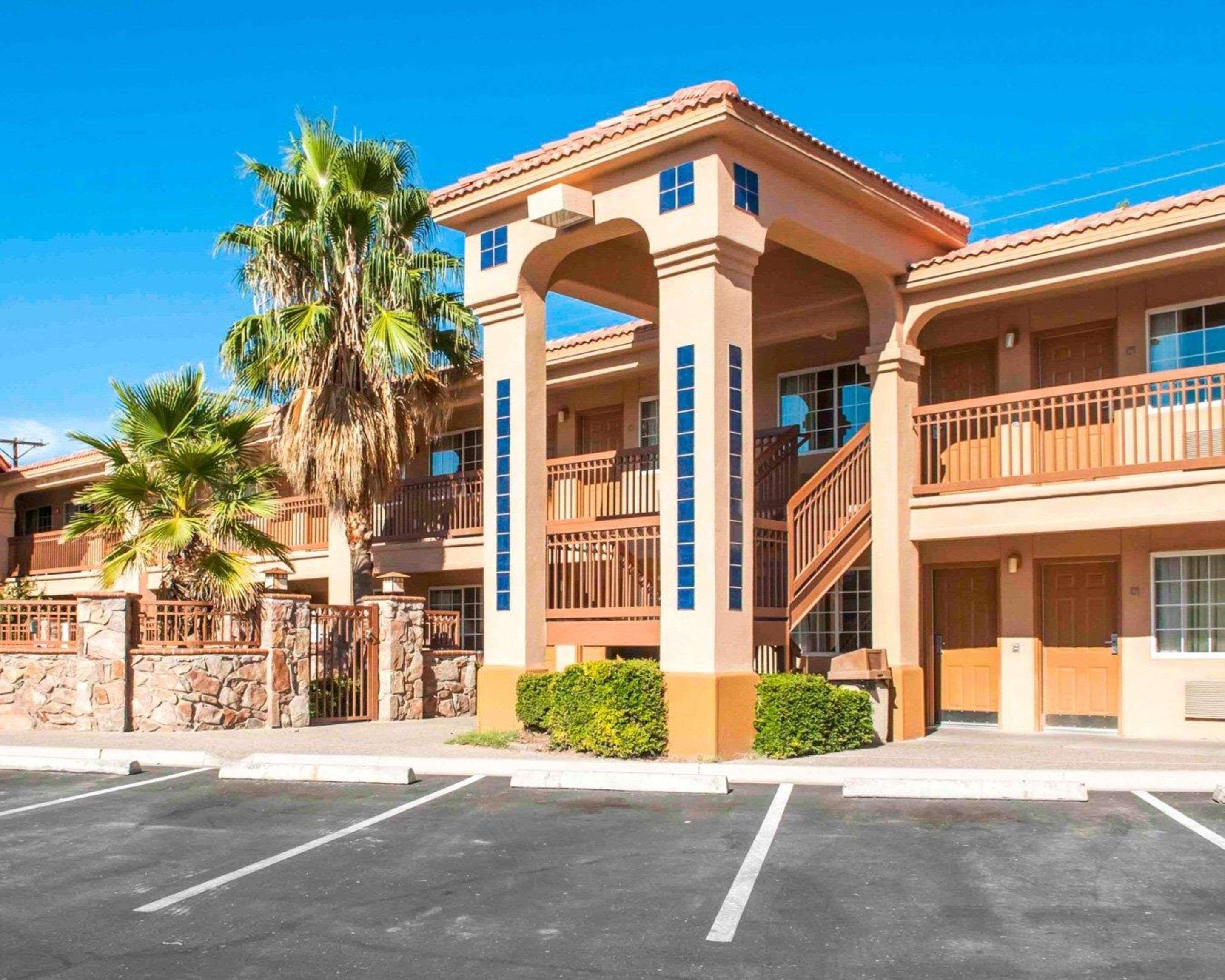 Quality Inn & Suites Las Cruces - University Area Exterior foto