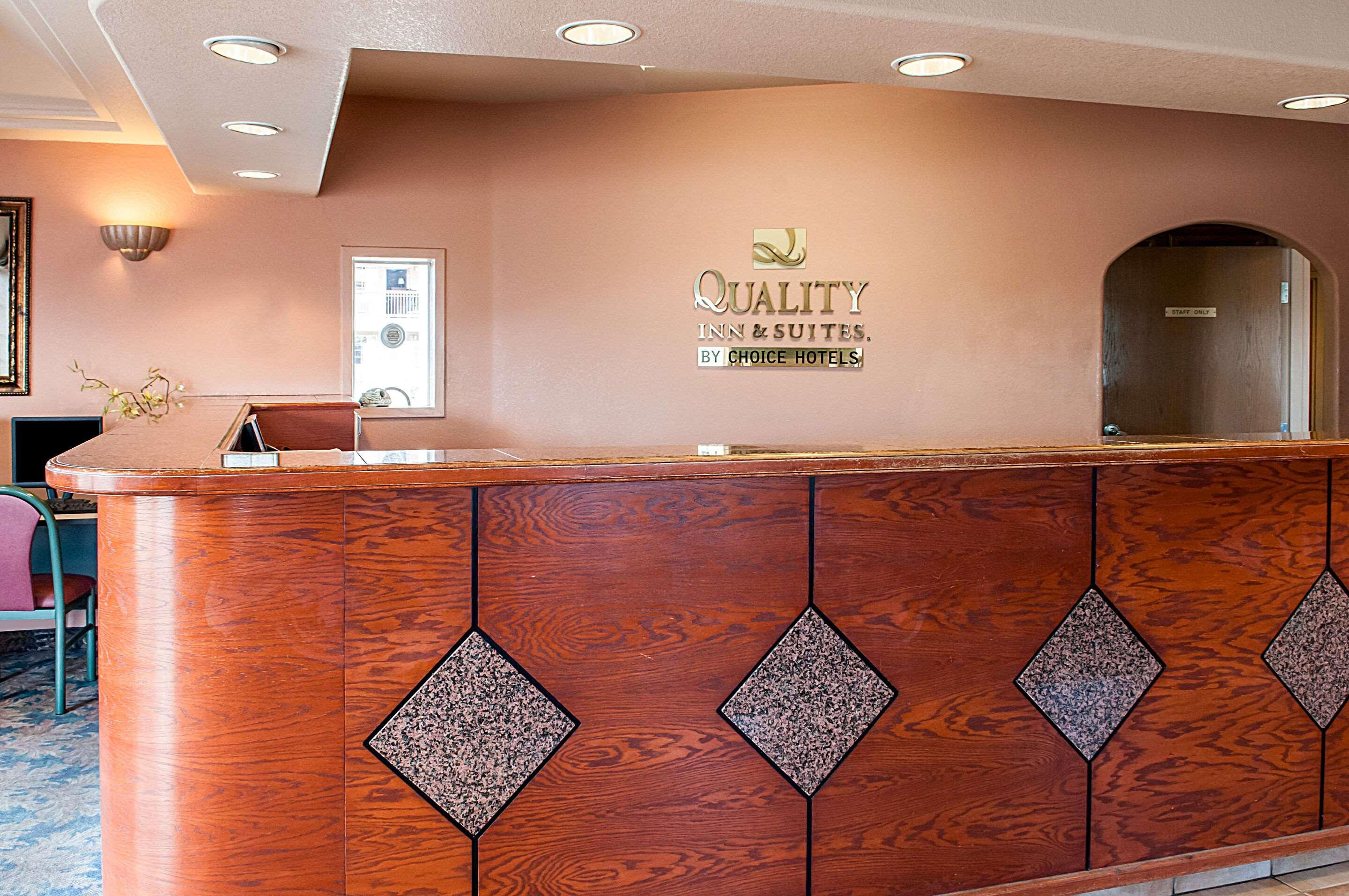 Quality Inn & Suites Las Cruces - University Area Exterior foto