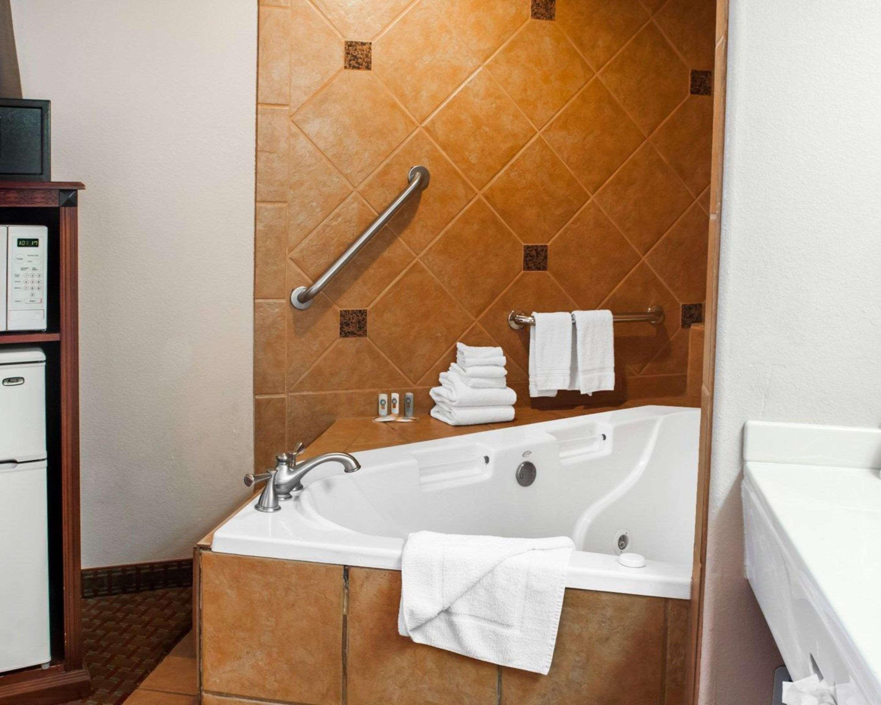 Quality Inn & Suites Las Cruces - University Area Exterior foto