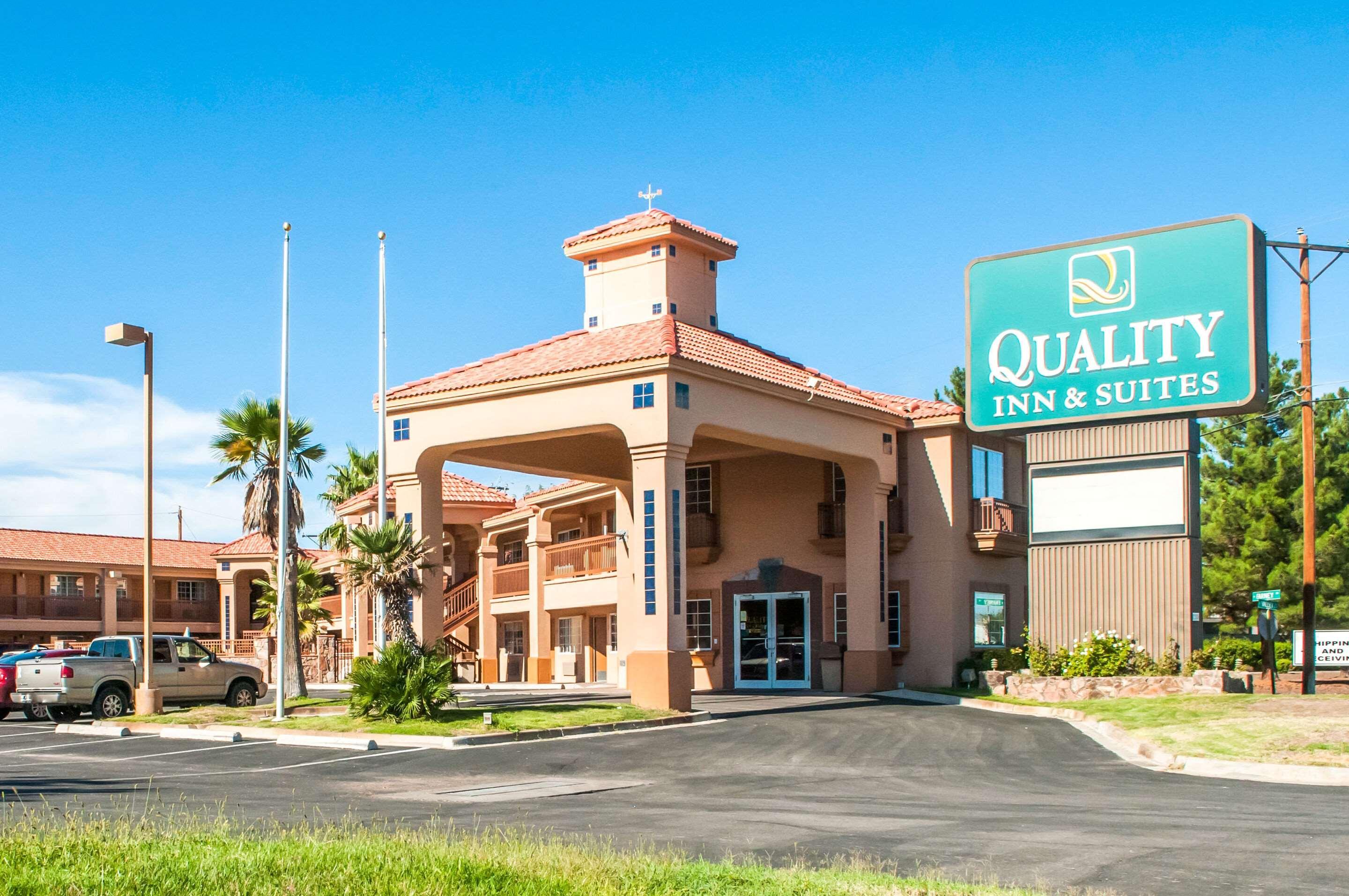 Quality Inn & Suites Las Cruces - University Area Exterior foto